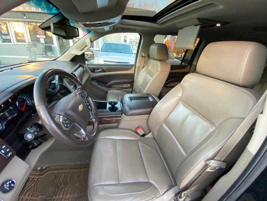 Used Chevrolet Suburban 4WD 4dr 1500 LT 2016 | Lava Motors 2 Inc. Canton, Connecticut Used Chevrolet Suburban 4WD 4dr 1500 LT 2016 | Lava Motors 2 Inc. Canton, Connecticut