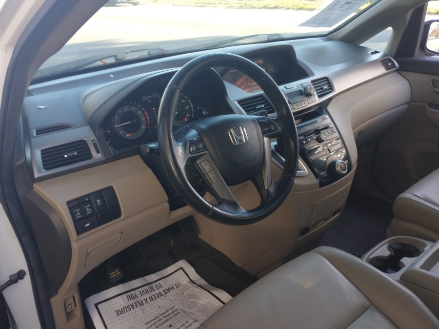 2011 Honda Odyssey 5dr EX-L, available for sale in Elmont, New York | Sunrise of Elmont. Elmont, New York 2011 Honda Odyssey 5dr EX-L, available for sale in Elmont, New York | Sunrise of Elmont. Elmont, New York