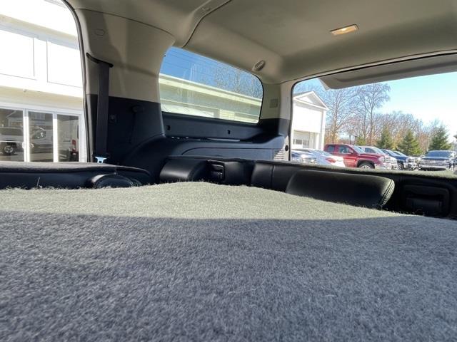 Used Chevrolet Suburban 2500 LT 2013 | Blasius Federal Road. Brookfield, Connecticut Used Chevrolet Suburban 2500 LT 2013 | Blasius Federal Road. Brookfield, Connecticut