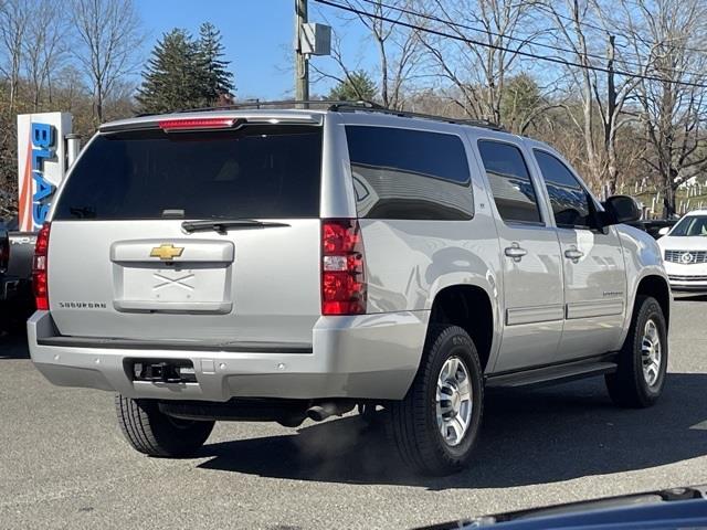 Used Chevrolet Suburban 2500 LT 2013 | Blasius Federal Road. Brookfield, Connecticut Used Chevrolet Suburban 2500 LT 2013 | Blasius Federal Road. Brookfield, Connecticut
