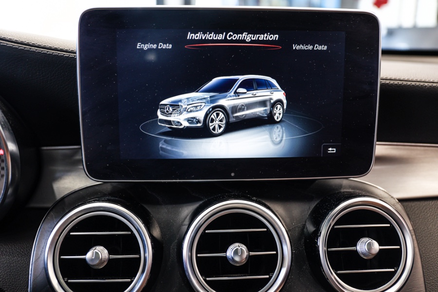 Used Mercedes-Benz GLC AMG GLC 43 4MATIC SUV 2019 | 26 Motors Long Island. ELMONT, New York Used Mercedes-Benz GLC AMG GLC 43 4MATIC SUV 2019 | 26 Motors Long Island. ELMONT, New York
