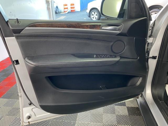 Used BMW X5 xDrive35i 2013 | Queens Auto Mall. Richmond Hill, New York Used BMW X5 xDrive35i 2013 | Queens Auto Mall. Richmond Hill, New York