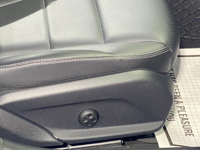 Used Mercedes-benz C-class C 300 2016 | Queens Auto Mall. Richmond Hill, New York Used Mercedes-benz C-class C 300 2016 | Queens Auto Mall. Richmond Hill, New York