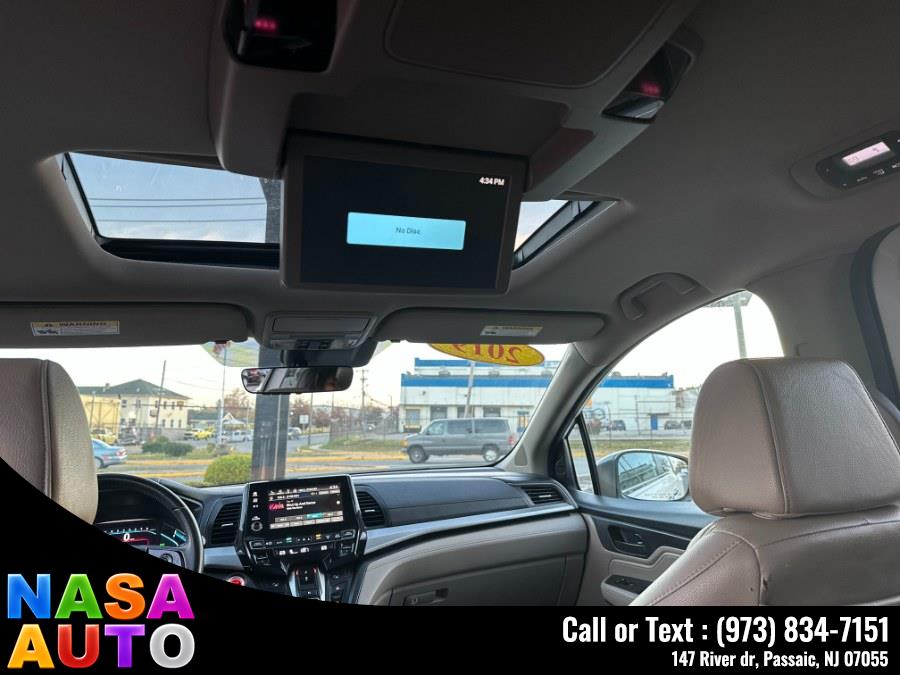 2019 Honda Odyssey EX-L w/Navi/RES Auto, available for sale in Passaic, New Jersey | Nasa Auto. Passaic, New Jersey 2019 Honda Odyssey EX-L w/Navi/RES Auto, available for sale in Passaic, New Jersey | Nasa Auto. Passaic, New Jersey