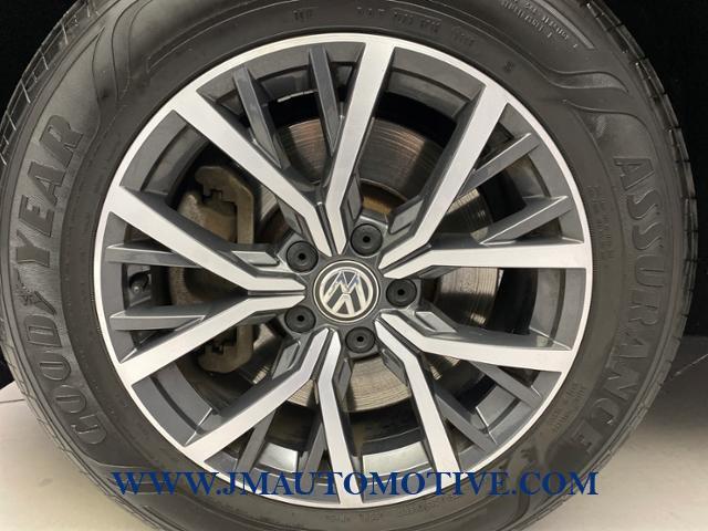 Used Volkswagen Tiguan 2.0T SE 4MOTION 2018 | J&M Automotive Sls&Svc LLC. Naugatuck, Connecticut Used Volkswagen Tiguan 2.0T SE 4MOTION 2018 | J&M Automotive Sls&Svc LLC. Naugatuck, Connecticut