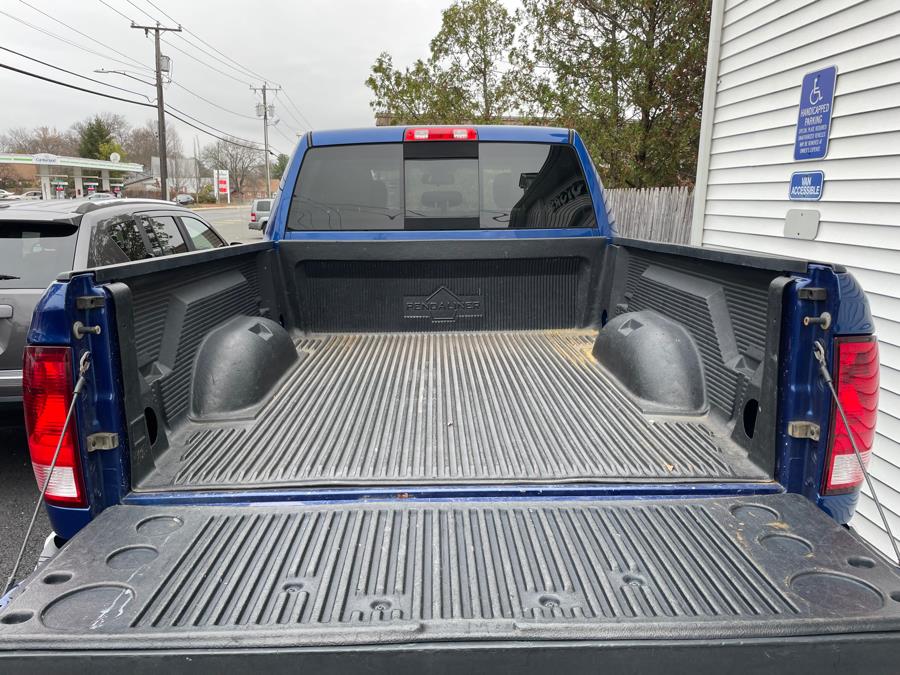 Used Ram 2500 4WD Crew Cab 149" SLT 2016 | Malkoon Motors. Agawam, Massachusetts Used Ram 2500 4WD Crew Cab 149" SLT 2016 | Malkoon Motors. Agawam, Massachusetts