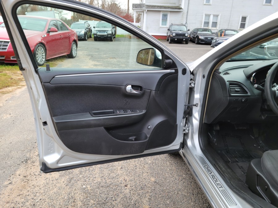 2009 Chevrolet Malibu 4dr Sdn LT w/1LT, available for sale in East Windsor, Connecticut | Toro Auto. East Windsor, Connecticut 2009 Chevrolet Malibu 4dr Sdn LT w/1LT, available for sale in East Windsor, Connecticut | Toro Auto. East Windsor, Connecticut