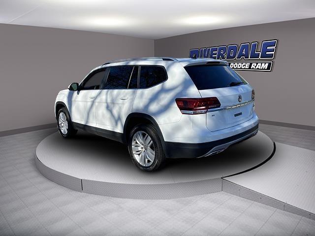 Used Volkswagen Atlas 3.6L V6 SE 2019 | Eastchester Motor Cars. Bronx, New York Used Volkswagen Atlas 3.6L V6 SE 2019 | Eastchester Motor Cars. Bronx, New York