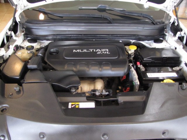 2015 Jeep Cherokee FWD 4dr Sport, available for sale in Placentia, California | Auto Network Group Inc. Placentia, California 2015 Jeep Cherokee FWD 4dr Sport, available for sale in Placentia, California | Auto Network Group Inc. Placentia, California