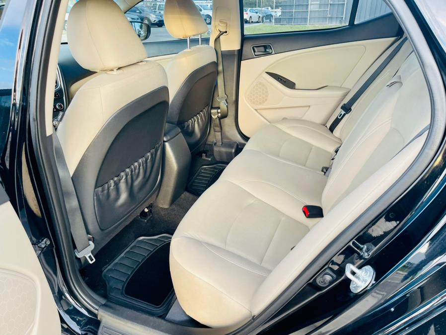2015 Kia Optima 4dr Sdn LX, available for sale in Orlando, Florida | 2 Car Pros. Orlando, Florida 2015 Kia Optima 4dr Sdn LX, available for sale in Orlando, Florida | 2 Car Pros. Orlando, Florida