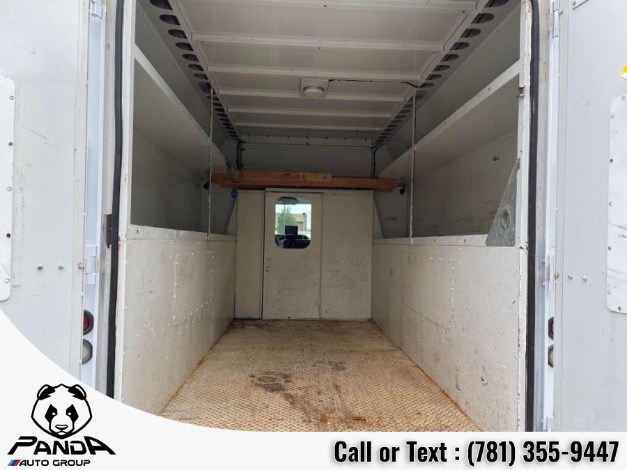 2013 Ford Econoline Commercial Cutaway E-350 Super Duty 176" DRW, available for sale in Abington, Massachusetts | Panda Auto Group. Abington, Massachusetts 2013 Ford Econoline Commercial Cutaway E-350 Super Duty 176" DRW, available for sale in Abington, Massachusetts | Panda Auto Group. Abington, Massachusetts