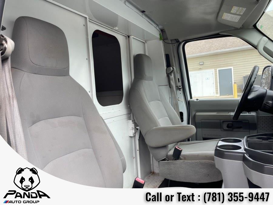 2013 Ford Econoline Commercial Cutaway E-350 Super Duty 176" DRW, available for sale in Abington, Massachusetts | Panda Auto Group. Abington, Massachusetts 2013 Ford Econoline Commercial Cutaway E-350 Super Duty 176" DRW, available for sale in Abington, Massachusetts | Panda Auto Group. Abington, Massachusetts
