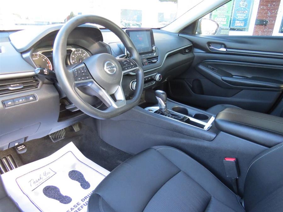 Used Nissan Altima 2.5 S 4dr Sedan 2019 | Lake City Exports Inc. Auburn, Maine Used Nissan Altima 2.5 S 4dr Sedan 2019 | Lake City Exports Inc. Auburn, Maine