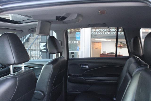 Used Honda Pilot Touring 8-Passenger 2020 | NY Luxury Motors. Elmont, New York Used Honda Pilot Touring 8-Passenger 2020 | NY Luxury Motors. Elmont, New York