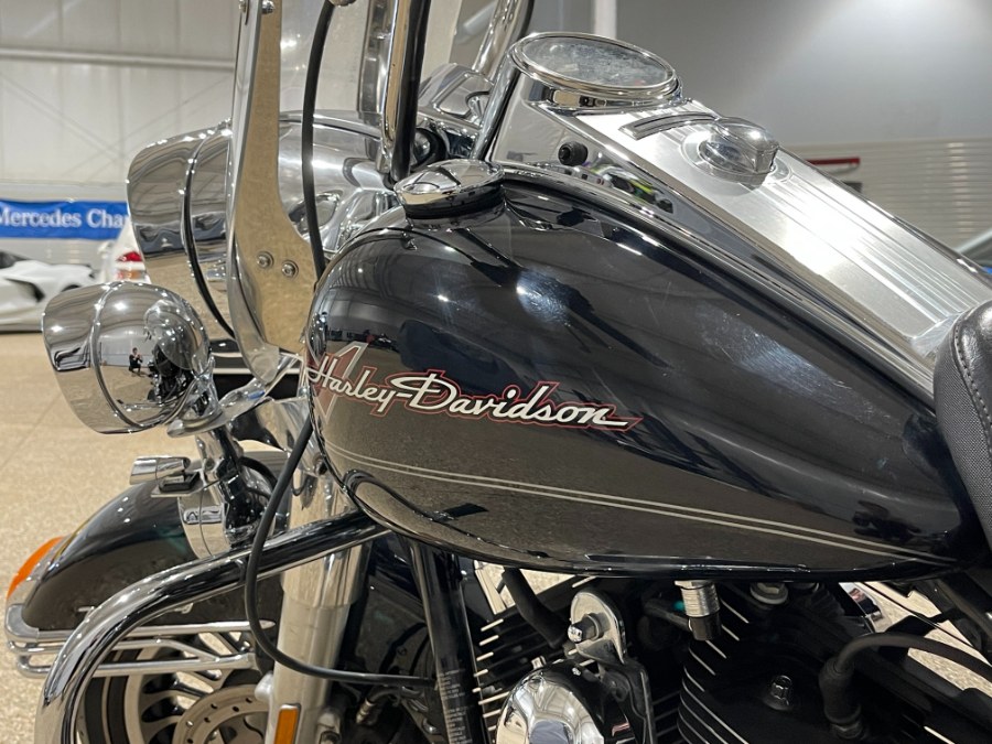 Used Harley Davidson Road King Motorcycle 2010 | Geneva Motor Cars. Darien, Wisconsin Used Harley Davidson Road King Motorcycle 2010 | Geneva Motor Cars. Darien, Wisconsin