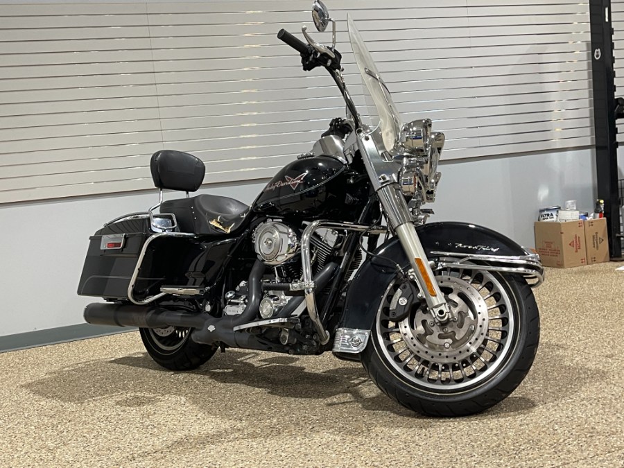 Used Harley Davidson Road King Motorcycle 2010 | Geneva Motor Cars. Darien, Wisconsin Used Harley Davidson Road King Motorcycle 2010 | Geneva Motor Cars. Darien, Wisconsin