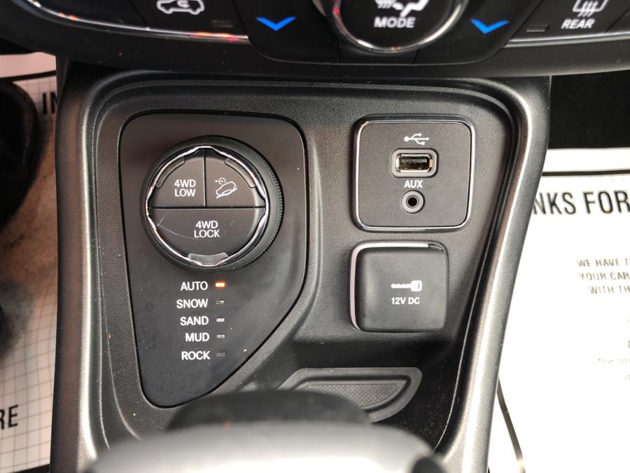 2017 Jeep Compass Trailhawk 4x4, available for sale in Waterbury, Connecticut | National Auto Brokers, Inc.. Waterbury, Connecticut 2017 Jeep Compass Trailhawk 4x4, available for sale in Waterbury, Connecticut | National Auto Brokers, Inc.. Waterbury, Connecticut