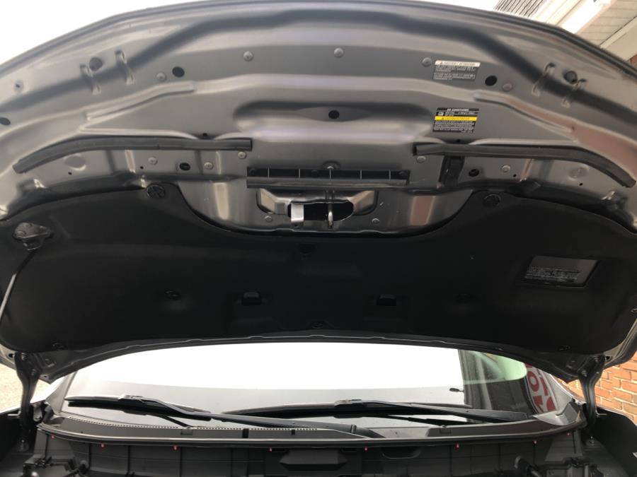 2016 Nissan Rogue AWD 4dr SL, available for sale in Waterbury, Connecticut | National Auto Brokers, Inc.. Waterbury, Connecticut 2016 Nissan Rogue AWD 4dr SL, available for sale in Waterbury, Connecticut | National Auto Brokers, Inc.. Waterbury, Connecticut