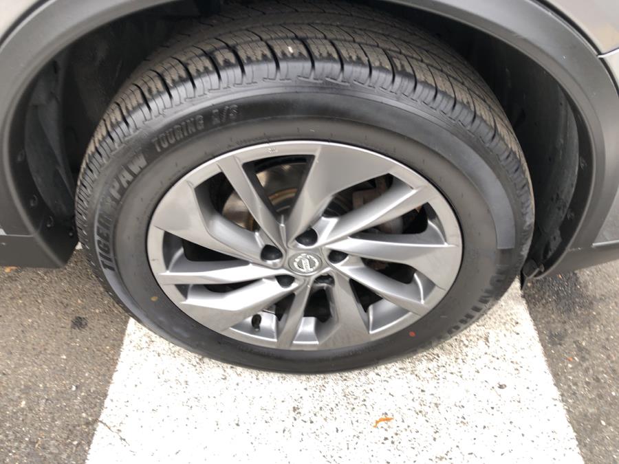2016 Nissan Rogue AWD 4dr SL, available for sale in Waterbury, Connecticut | National Auto Brokers, Inc.. Waterbury, Connecticut 2016 Nissan Rogue AWD 4dr SL, available for sale in Waterbury, Connecticut | National Auto Brokers, Inc.. Waterbury, Connecticut