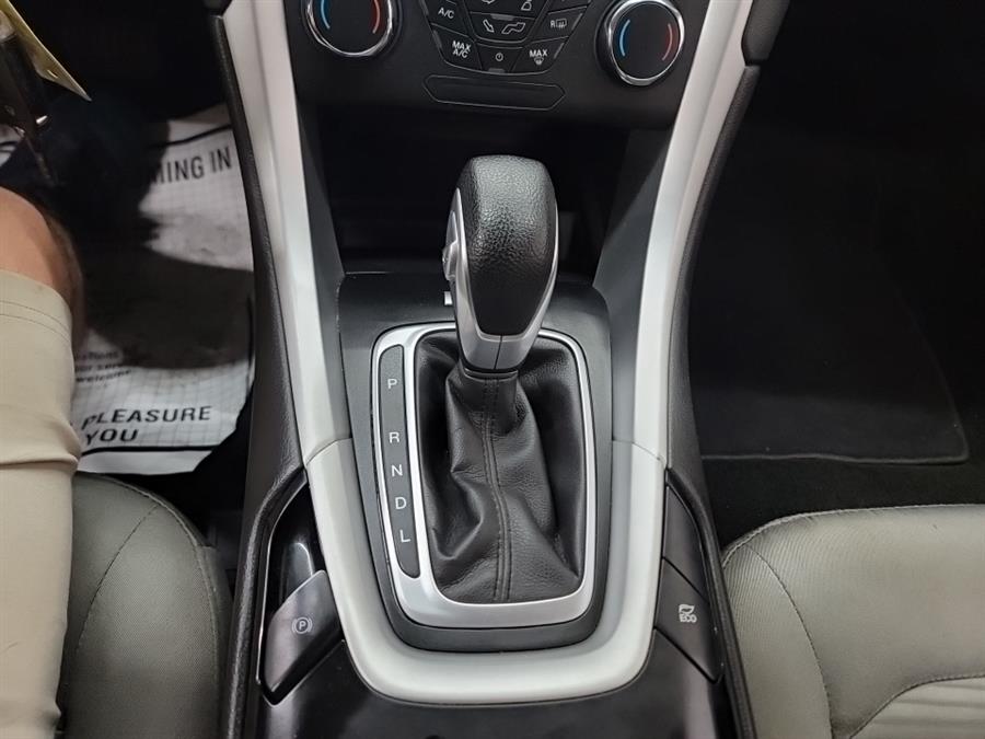 2016 Ford Fusion 4dr Sdn S Hybrid FWD, available for sale in West Haven, Connecticut | Auto Fair Inc.. West Haven, Connecticut 2016 Ford Fusion 4dr Sdn S Hybrid FWD, available for sale in West Haven, Connecticut | Auto Fair Inc.. West Haven, Connecticut