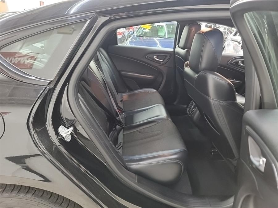 2015 Chrysler 200 4dr Sdn S AWD, available for sale in West Haven, Connecticut | Auto Fair Inc.. West Haven, Connecticut 2015 Chrysler 200 4dr Sdn S AWD, available for sale in West Haven, Connecticut | Auto Fair Inc.. West Haven, Connecticut
