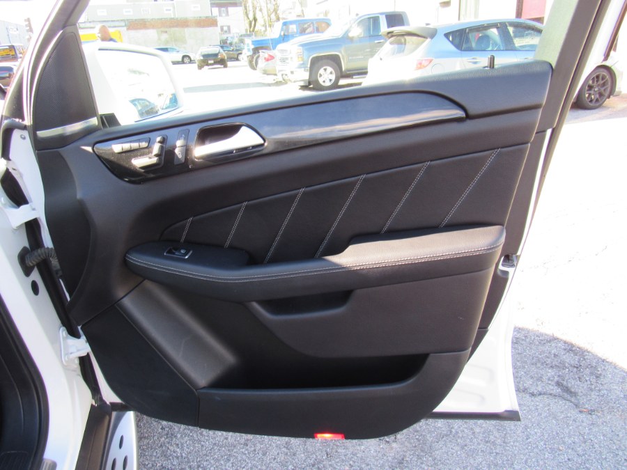 Used Mercedes-Benz GL450 Base 2016 | Hilario's Auto Sales Inc.. Worcester, Massachusetts Used Mercedes-Benz GL450 Base 2016 | Hilario's Auto Sales Inc.. Worcester, Massachusetts