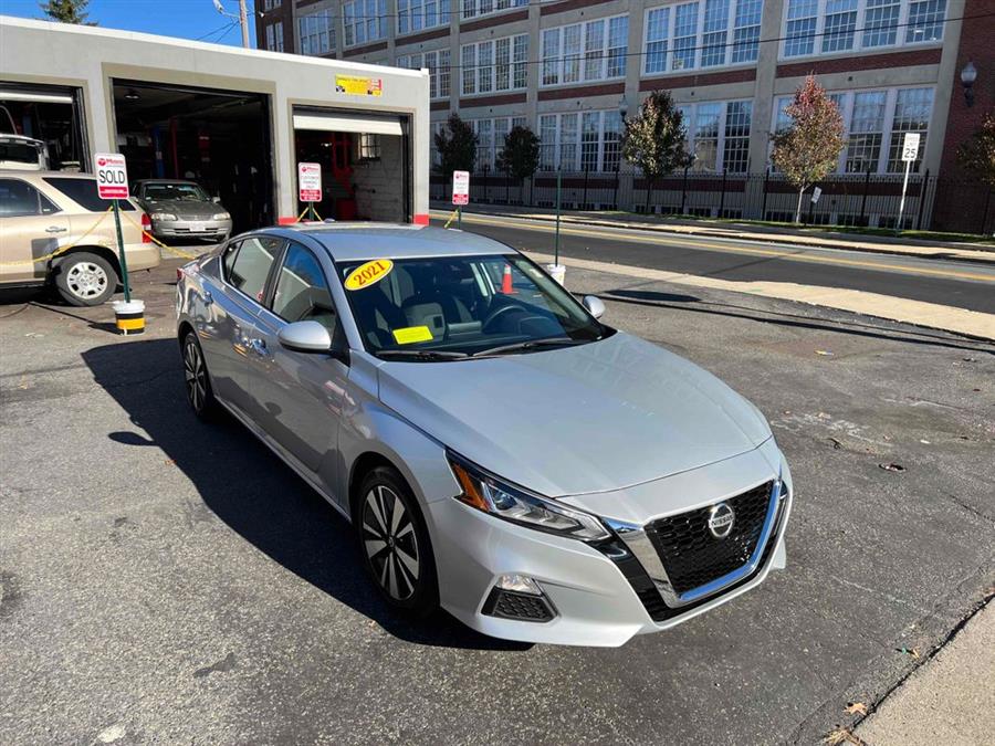 Used Nissan Altima 2.5 SV 2021 | Mass Auto Exchange. Framingham, Massachusetts Used Nissan Altima 2.5 SV 2021 | Mass Auto Exchange. Framingham, Massachusetts