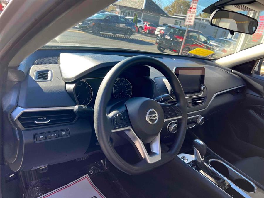 Used Nissan Altima 2.5 SV 2021 | Mass Auto Exchange. Framingham, Massachusetts Used Nissan Altima 2.5 SV 2021 | Mass Auto Exchange. Framingham, Massachusetts