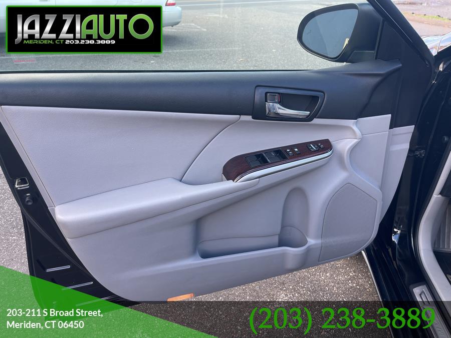 2012 Toyota Camry 4dr Sdn V6 Auto XLE (Natl), available for sale in Meriden, Connecticut | Jazzi Auto Sales LLC. Meriden, Connecticut 2012 Toyota Camry 4dr Sdn V6 Auto XLE (Natl), available for sale in Meriden, Connecticut | Jazzi Auto Sales LLC. Meriden, Connecticut