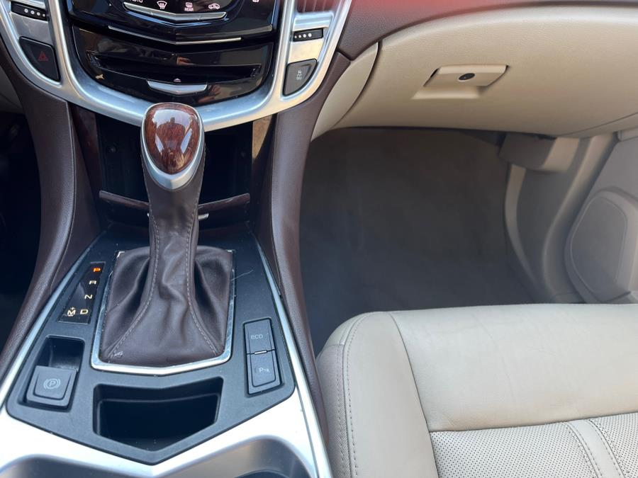2014 Cadillac SRX Luxury Collection . CLEAN CARFAX!!!, available for sale in Rosedale, New York | Sunrise Auto Sales. Rosedale, New York 2014 Cadillac SRX Luxury Collection . CLEAN CARFAX!!!, available for sale in Rosedale, New York | Sunrise Auto Sales. Rosedale, New York