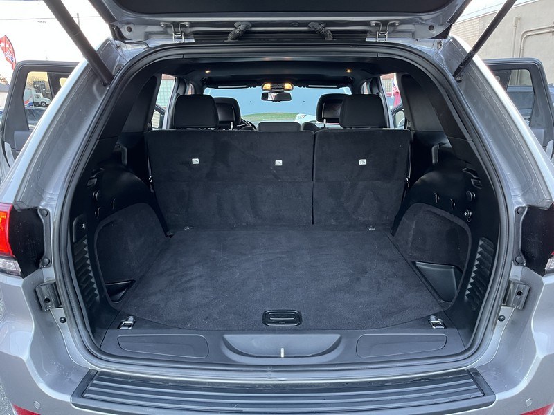 Used Jeep Grand Cherokee 4WD 4dr Laredo 2016 | Union Street Auto Sales. West Springfield, Massachusetts Used Jeep Grand Cherokee 4WD 4dr Laredo 2016 | Union Street Auto Sales. West Springfield, Massachusetts