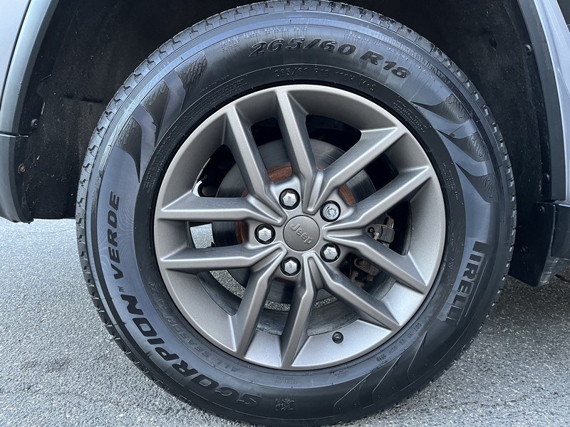 Used Jeep Grand Cherokee 4WD 4dr Laredo 2016 | Union Street Auto Sales. West Springfield, Massachusetts Used Jeep Grand Cherokee 4WD 4dr Laredo 2016 | Union Street Auto Sales. West Springfield, Massachusetts
