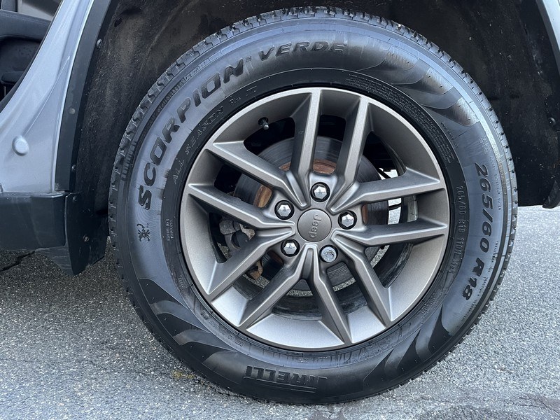 Used Jeep Grand Cherokee 4WD 4dr Laredo 2016 | Union Street Auto Sales. West Springfield, Massachusetts Used Jeep Grand Cherokee 4WD 4dr Laredo 2016 | Union Street Auto Sales. West Springfield, Massachusetts