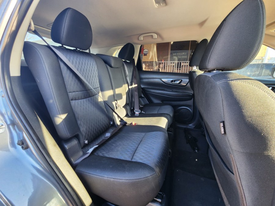 Used Nissan Rogue 2017.5 FWD SV 2017 | Temple Hills Used Car. Temple Hills, Maryland Used Nissan Rogue 2017.5 FWD SV 2017 | Temple Hills Used Car. Temple Hills, Maryland