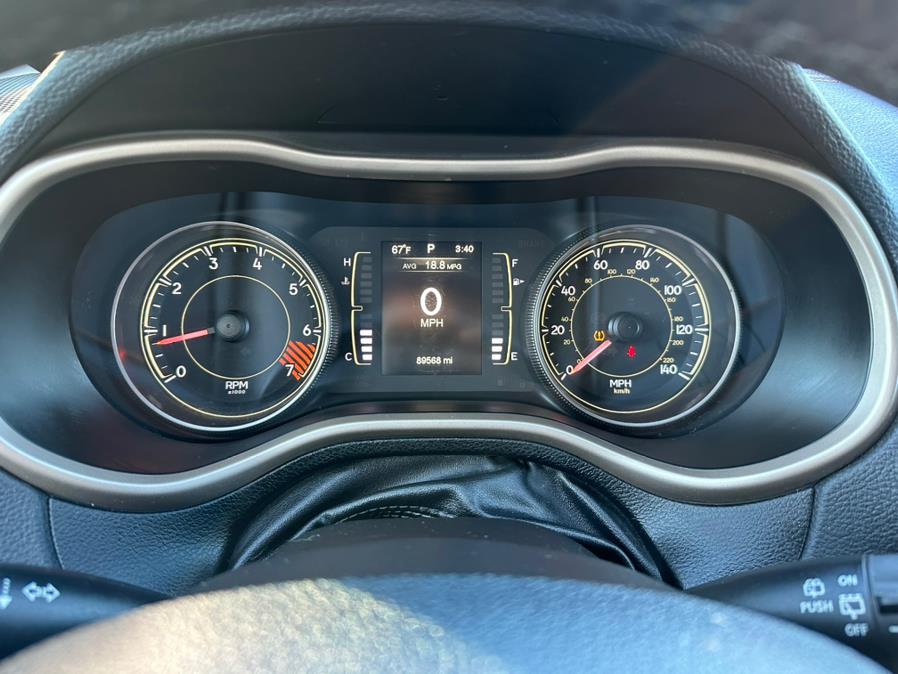 2014 Jeep Cherokee FWD 4dr Altitude, available for sale in Manchester, Connecticut | Carsonmain LLC. Manchester, Connecticut 2014 Jeep Cherokee FWD 4dr Altitude, available for sale in Manchester, Connecticut | Carsonmain LLC. Manchester, Connecticut