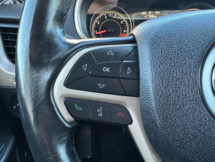 2014 Jeep Cherokee FWD 4dr Altitude, available for sale in Manchester, Connecticut | Carsonmain LLC. Manchester, Connecticut 2014 Jeep Cherokee FWD 4dr Altitude, available for sale in Manchester, Connecticut | Carsonmain LLC. Manchester, Connecticut