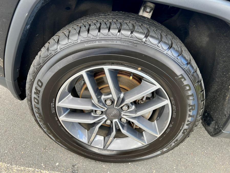 2019 Jeep Grand Cherokee Limited 4x4, available for sale in Berlin, Connecticut | Tru Auto Mall. Berlin, Connecticut 2019 Jeep Grand Cherokee Limited 4x4, available for sale in Berlin, Connecticut | Tru Auto Mall. Berlin, Connecticut