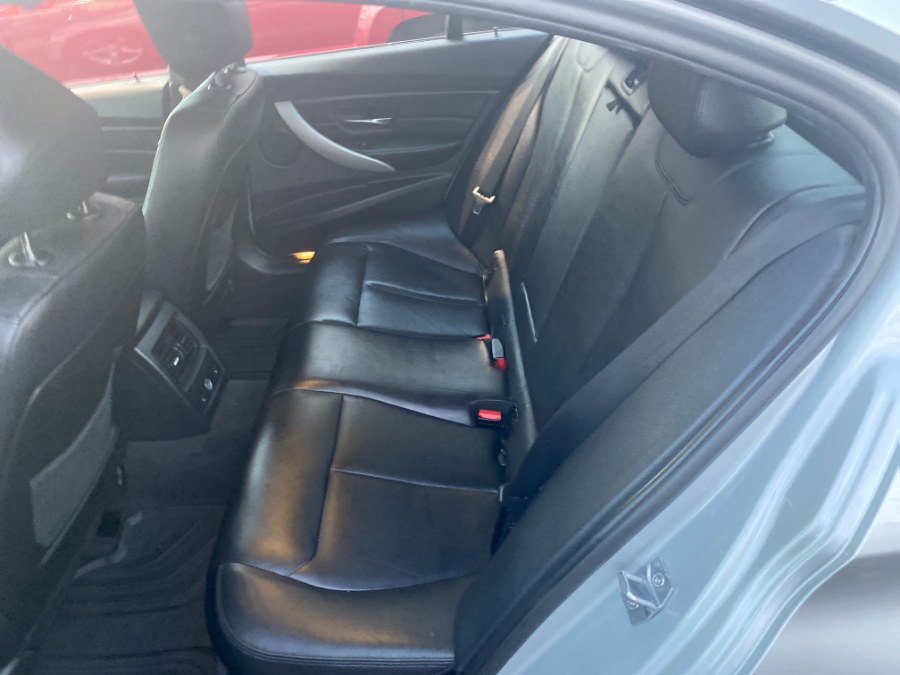 Used BMW 3 Series 4dr Sdn 328i xDrive AWD SULEV South Africa 2013 | Middle Village Motors . Middle Village, New York Used BMW 3 Series 4dr Sdn 328i xDrive AWD SULEV South Africa 2013 | Middle Village Motors . Middle Village, New York