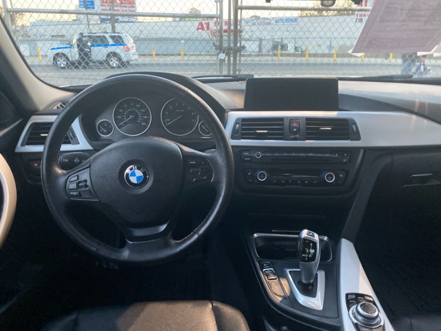Used BMW 3 Series 4dr Sdn 328i xDrive AWD SULEV South Africa 2013 | Middle Village Motors . Middle Village, New York Used BMW 3 Series 4dr Sdn 328i xDrive AWD SULEV South Africa 2013 | Middle Village Motors . Middle Village, New York