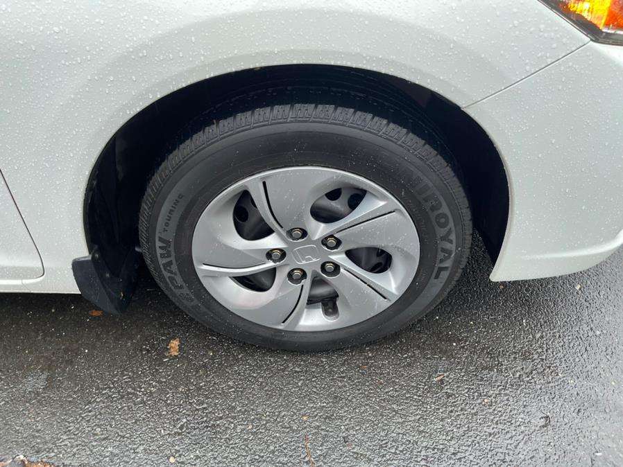 Used Honda Civic Sedan 4dr CVT LX 2014 | Central Auto Sales & Service. New Britain, Connecticut Used Honda Civic Sedan 4dr CVT LX 2014 | Central Auto Sales & Service. New Britain, Connecticut