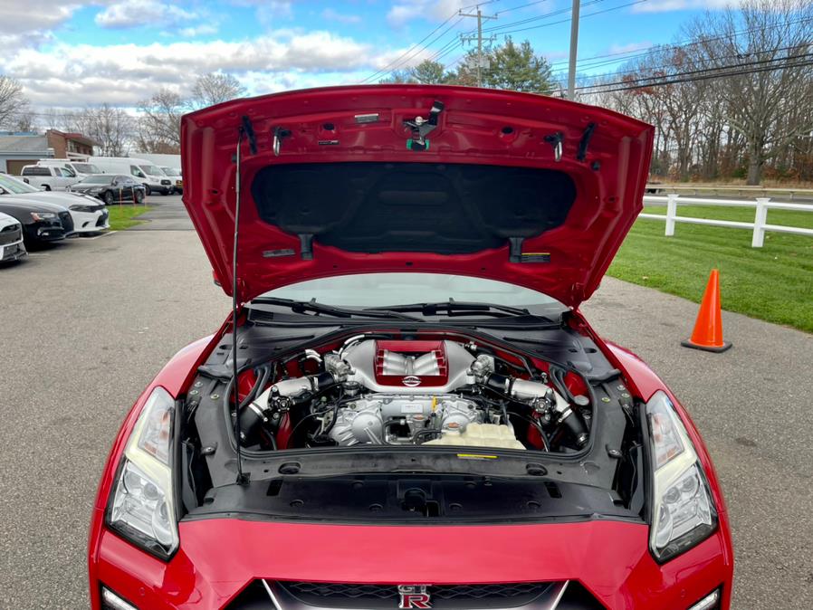 2018 Nissan GT-R Premium AWD, available for sale in South Windsor, Connecticut | Mike And Tony Auto Sales, Inc. South Windsor, Connecticut 2018 Nissan GT-R Premium AWD, available for sale in South Windsor, Connecticut | Mike And Tony Auto Sales, Inc. South Windsor, Connecticut