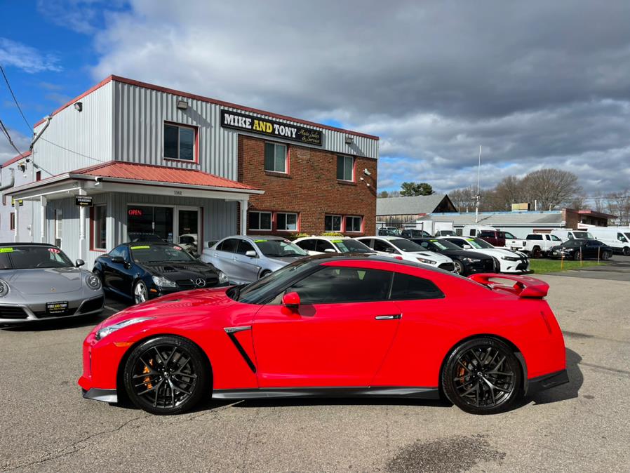 2018 Nissan GT-R Premium AWD, available for sale in South Windsor, Connecticut | Mike And Tony Auto Sales, Inc. South Windsor, Connecticut 2018 Nissan GT-R Premium AWD, available for sale in South Windsor, Connecticut | Mike And Tony Auto Sales, Inc. South Windsor, Connecticut