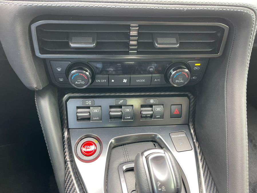 2018 Nissan GT-R Premium AWD, available for sale in South Windsor, Connecticut | Mike And Tony Auto Sales, Inc. South Windsor, Connecticut 2018 Nissan GT-R Premium AWD, available for sale in South Windsor, Connecticut | Mike And Tony Auto Sales, Inc. South Windsor, Connecticut