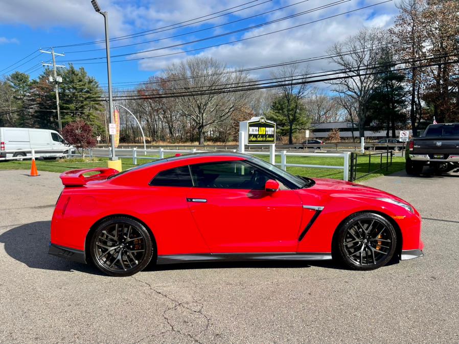 2018 Nissan GT-R Premium AWD, available for sale in South Windsor, Connecticut | Mike And Tony Auto Sales, Inc. South Windsor, Connecticut 2018 Nissan GT-R Premium AWD, available for sale in South Windsor, Connecticut | Mike And Tony Auto Sales, Inc. South Windsor, Connecticut