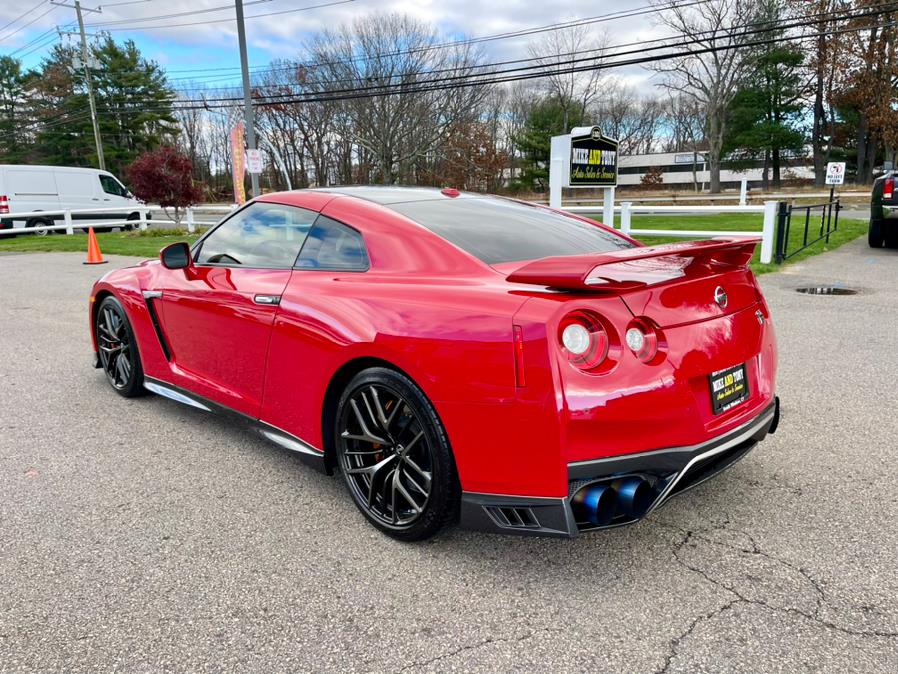 2018 Nissan GT-R Premium AWD, available for sale in South Windsor, Connecticut | Mike And Tony Auto Sales, Inc. South Windsor, Connecticut 2018 Nissan GT-R Premium AWD, available for sale in South Windsor, Connecticut | Mike And Tony Auto Sales, Inc. South Windsor, Connecticut