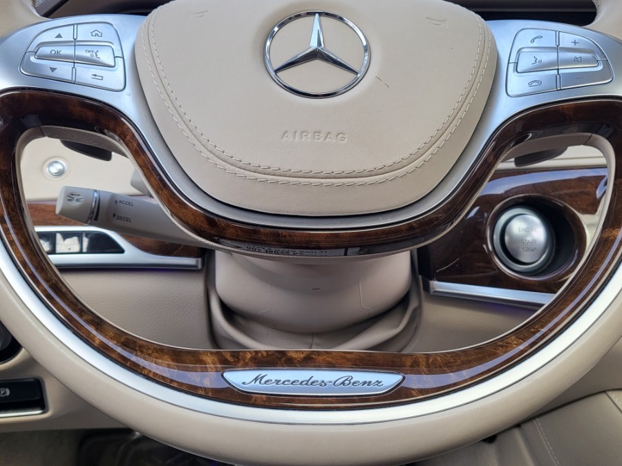 Used Mercedes-Benz S-Class 4dr Sdn S 550 4MATIC 2015 | Champion Used Auto Sales LLC. Newark, New Jersey Used Mercedes-Benz S-Class 4dr Sdn S 550 4MATIC 2015 | Champion Used Auto Sales LLC. Newark, New Jersey