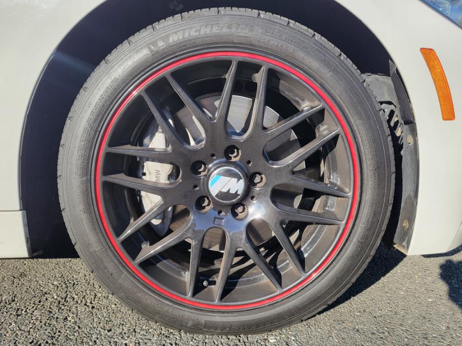 2015 BMW 4 Series 2dr Conv 435i xDrive AWD, available for sale in Newark , New Jersey | Champion Used Auto Sales 2. Newark , New Jersey 2015 BMW 4 Series 2dr Conv 435i xDrive AWD, available for sale in Newark , New Jersey | Champion Used Auto Sales 2. Newark , New Jersey