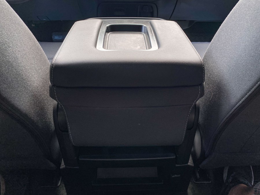 Used Chevrolet Silverado 1500 4WD Double Cab 143.5" LT w/2LT 2017 | RT Auto Center LLC. Newark, New Jersey Used Chevrolet Silverado 1500 4WD Double Cab 143.5" LT w/2LT 2017 | RT Auto Center LLC. Newark, New Jersey