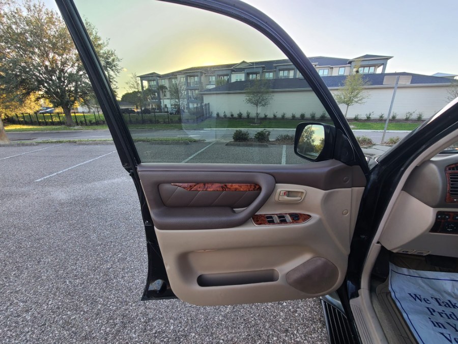 2002 Toyota Land Cruiser 4dr 4WD (Natl), available for sale in Longwood, Florida | Majestic Autos Inc.. Longwood, Florida 2002 Toyota Land Cruiser 4dr 4WD (Natl), available for sale in Longwood, Florida | Majestic Autos Inc.. Longwood, Florida