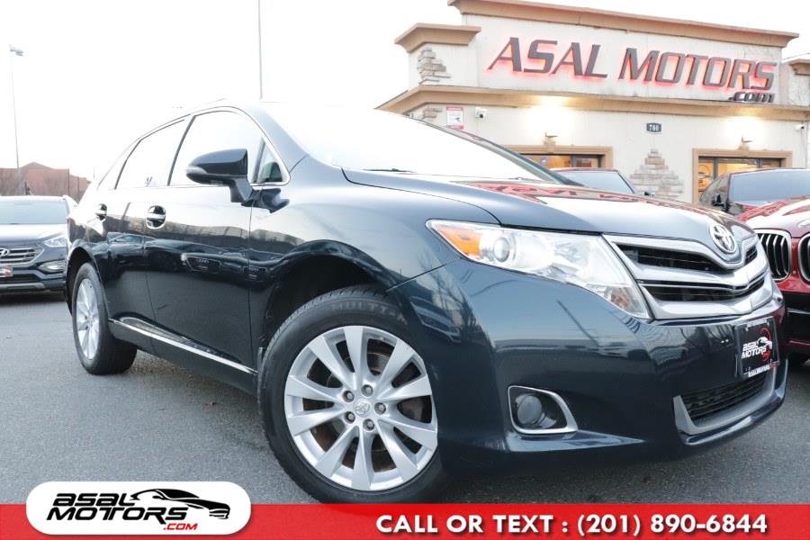 Used Toyota Venza 4dr Wgn I4 AWD LE (Natl) 2013 | Asal Motors. East Rutherford, New Jersey